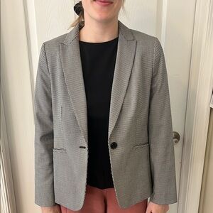 Classic Black and White Houndstooth Blazer